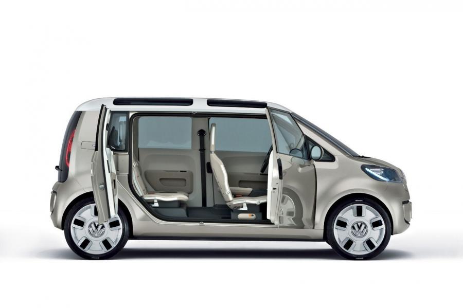  Volkswagen Space up Blue 2007 года  (фото 18 из 28)